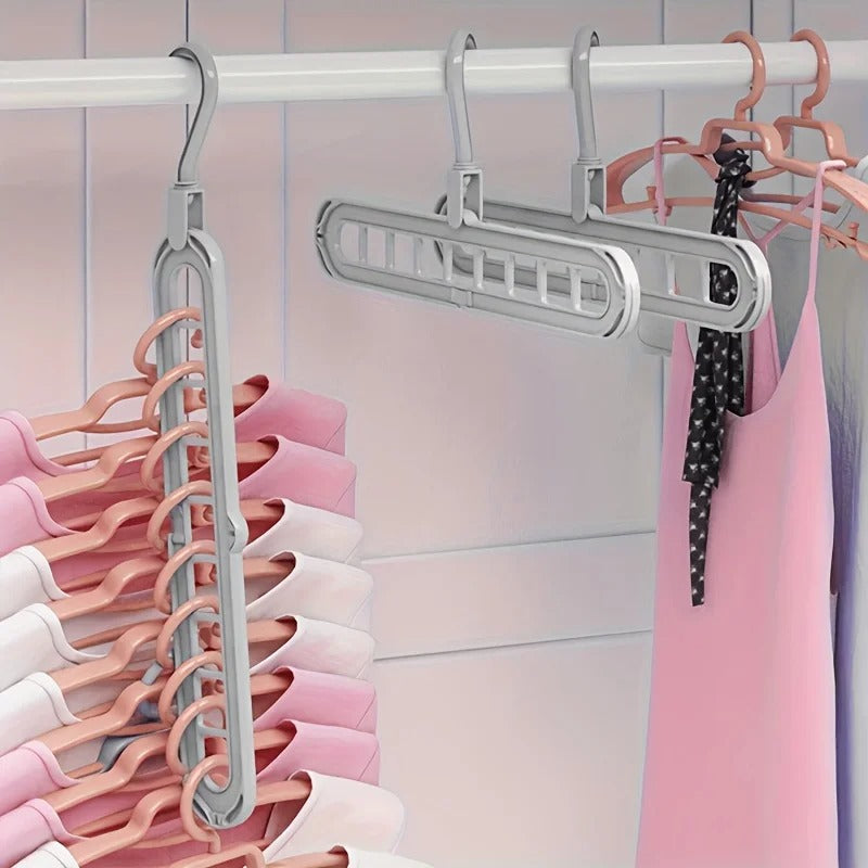 9-Hole Folding Hanger
