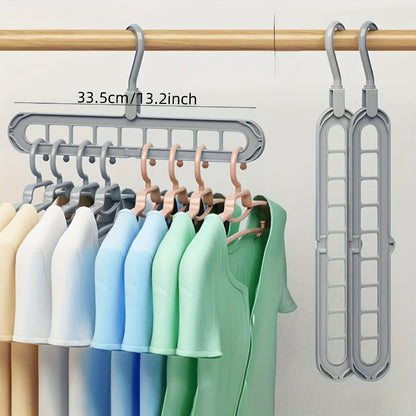 9-Hole Folding Hanger